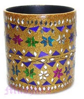 fancy pen Holder - click here for large view